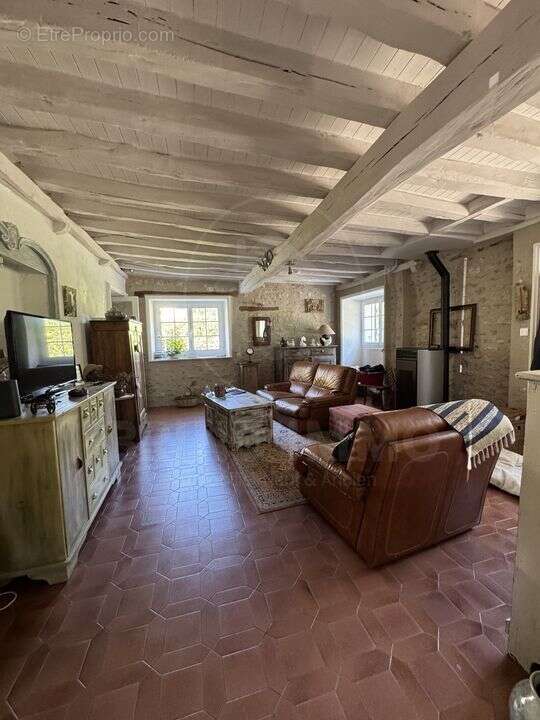 Maison à CHALO-SAINT-MARS