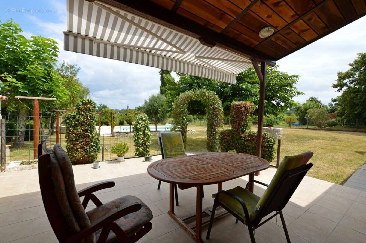 Maison à LANDERROUAT