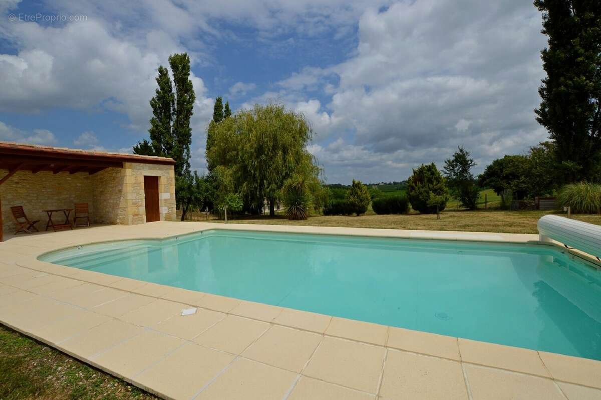Maison à LANDERROUAT