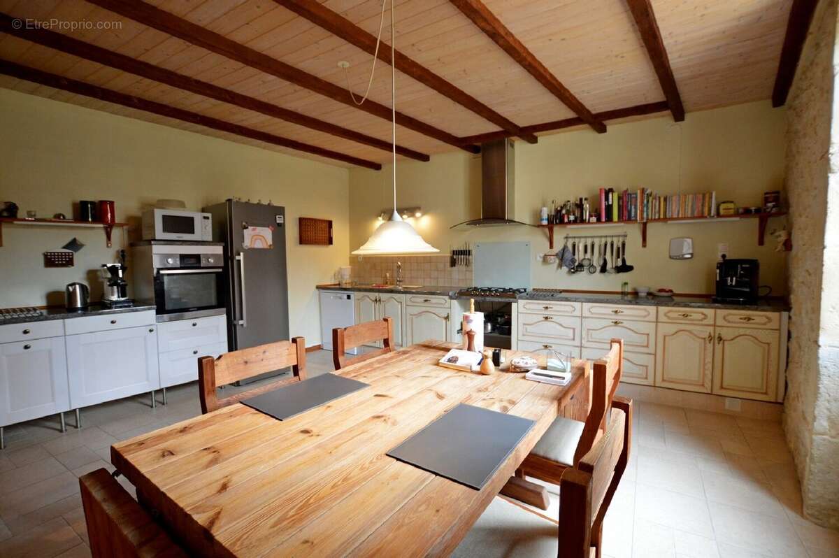 Maison à LANDERROUAT