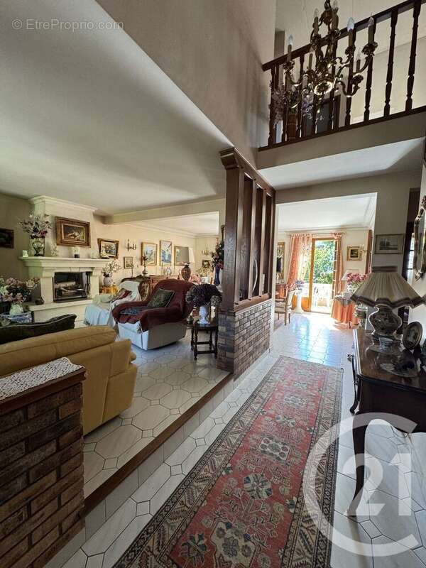 Maison à BALLAINVILLIERS