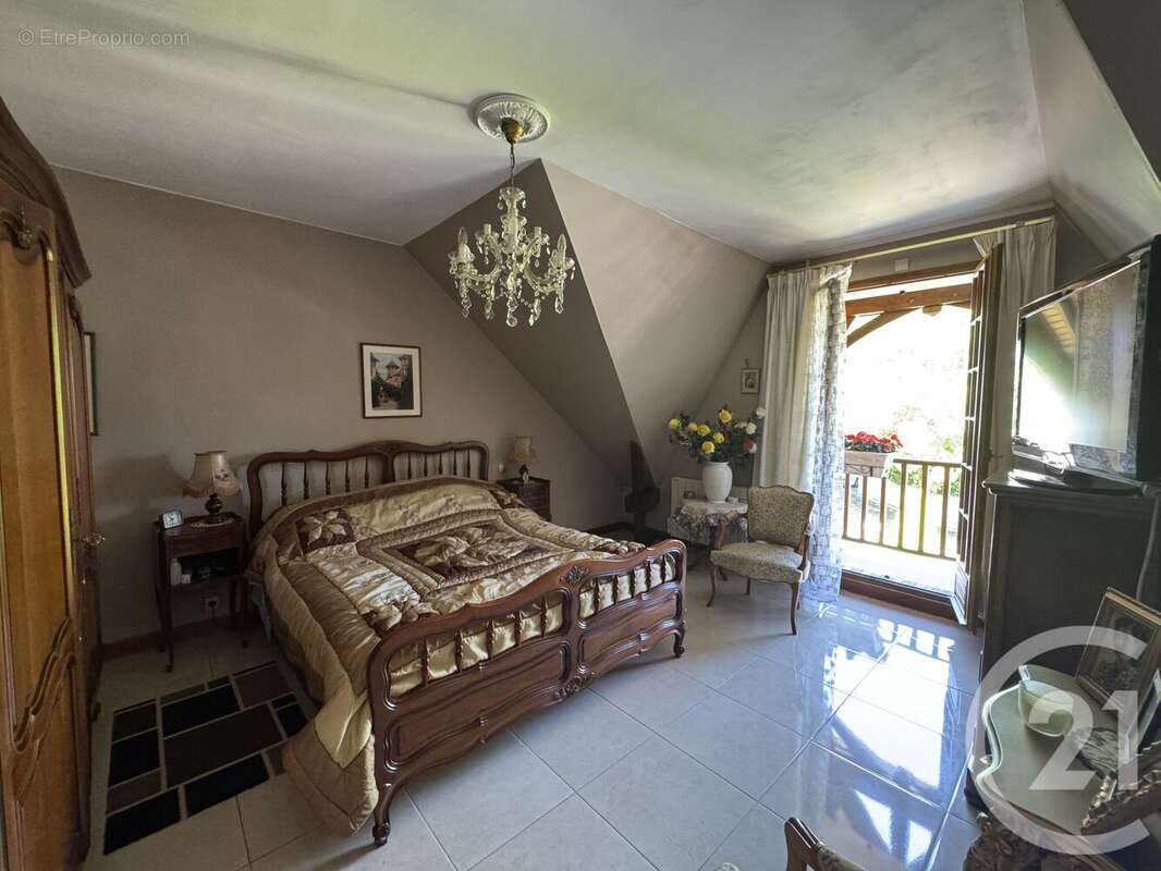 Maison à BALLAINVILLIERS