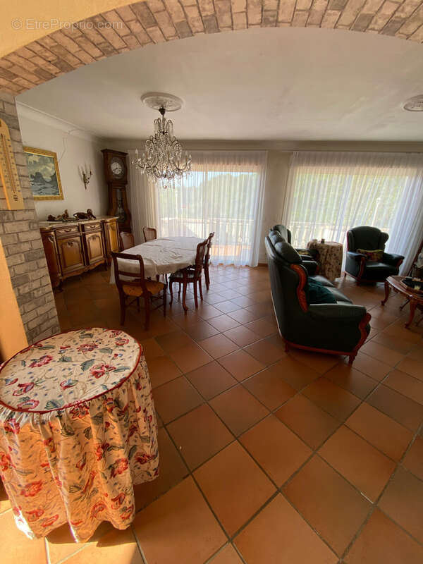 Maison à BASSUSSARRY