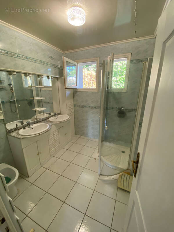 Maison à BASSUSSARRY