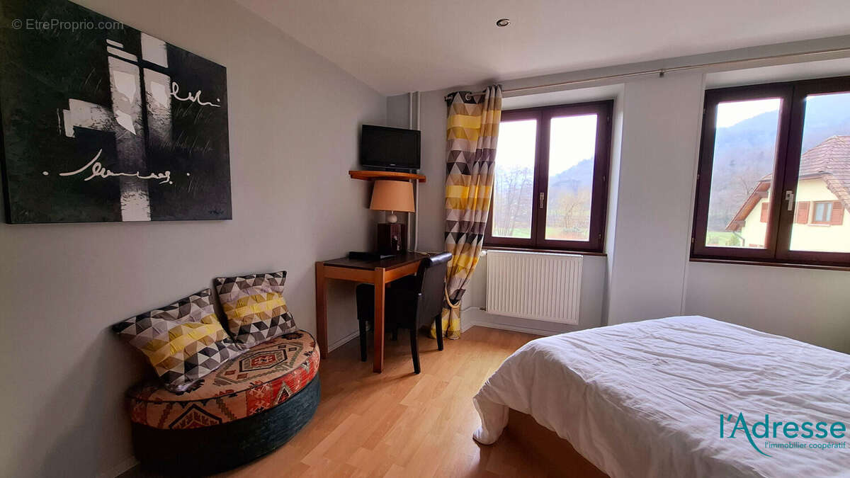 Commerce à METZERAL