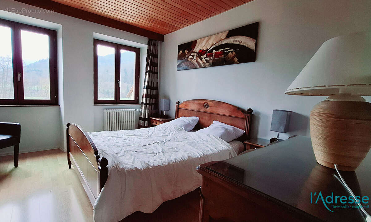 Commerce à METZERAL