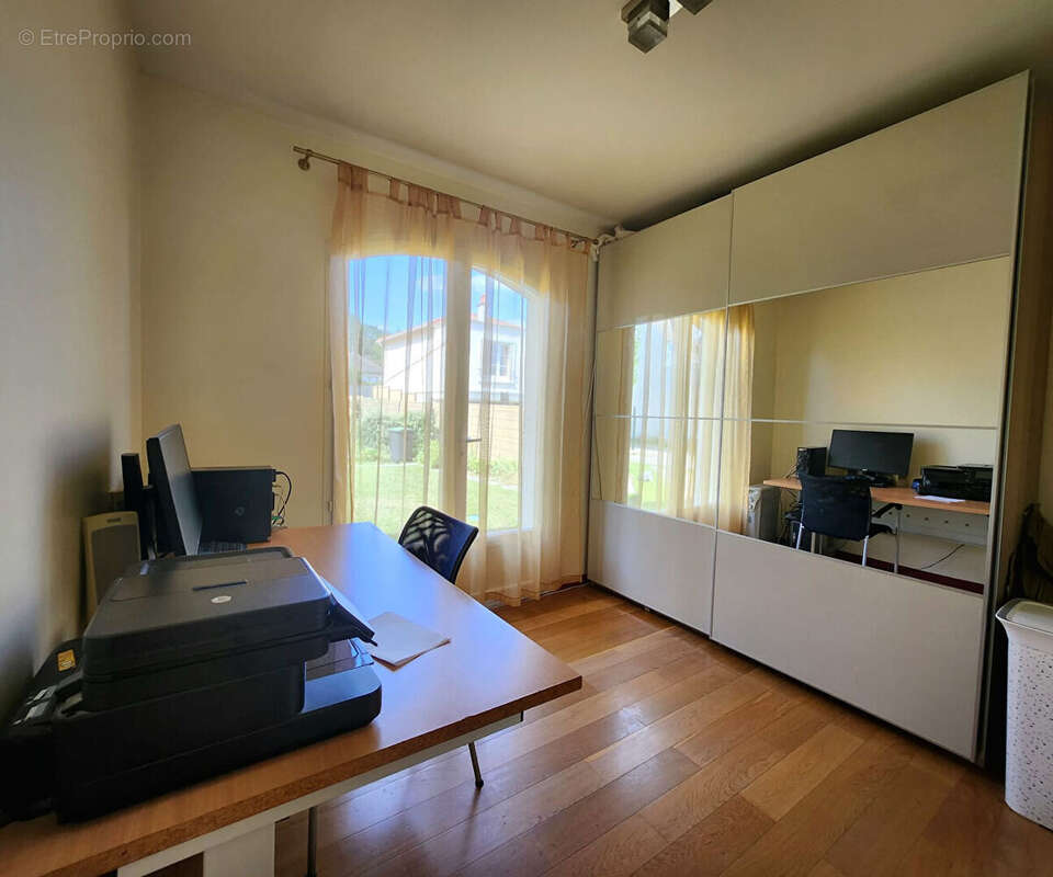 Maison à DEUIL-LA-BARRE