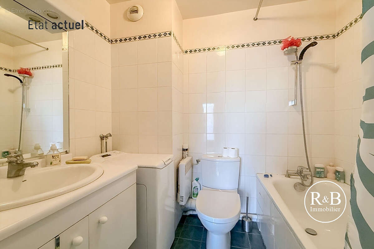 Appartement à LES CLAYES-SOUS-BOIS