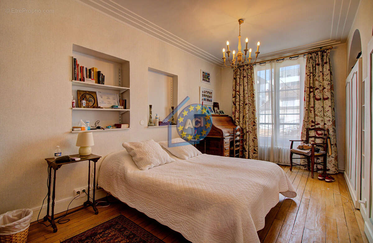 Maison à MANTES-LA-JOLIE