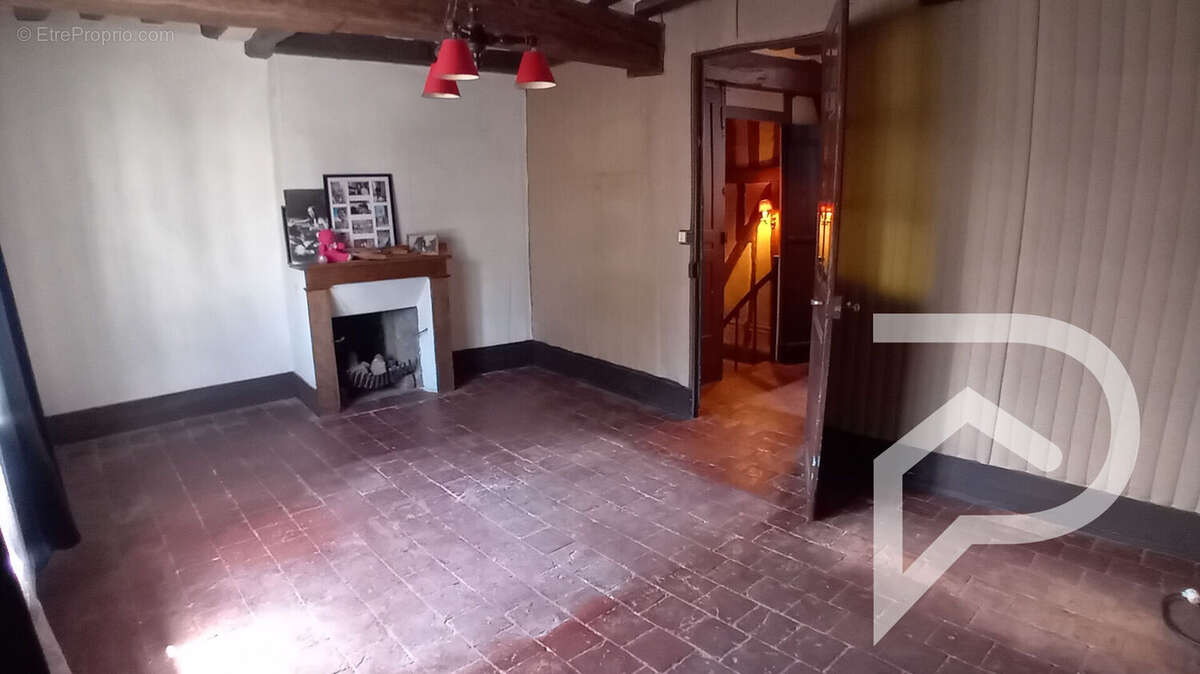 Maison à OUVILLE-LA-RIVIERE