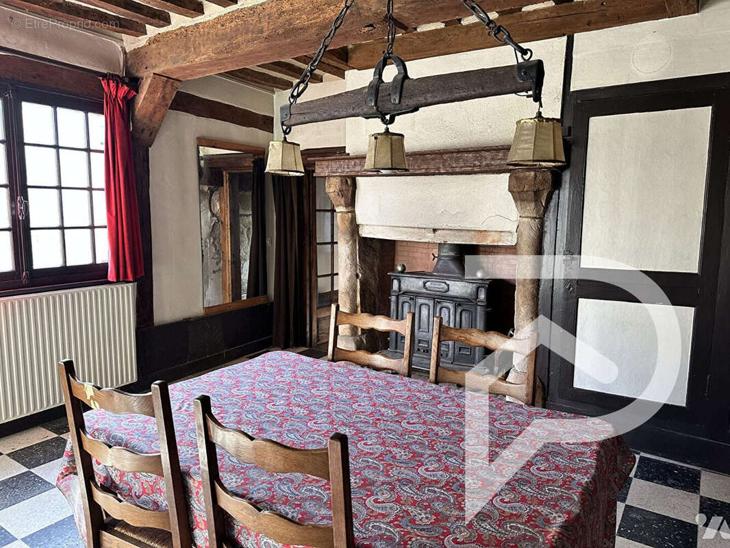 Maison à OUVILLE-LA-RIVIERE