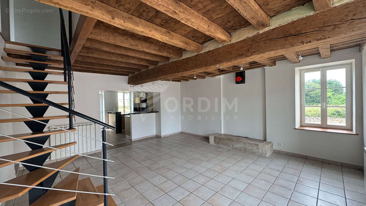 Maison à LA CHARITE-SUR-LOIRE