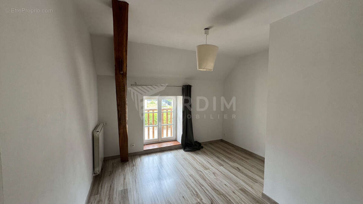 Maison à LA CHARITE-SUR-LOIRE