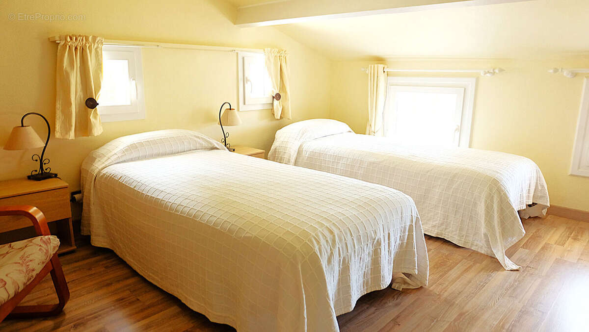 Maison à VENANSAULT