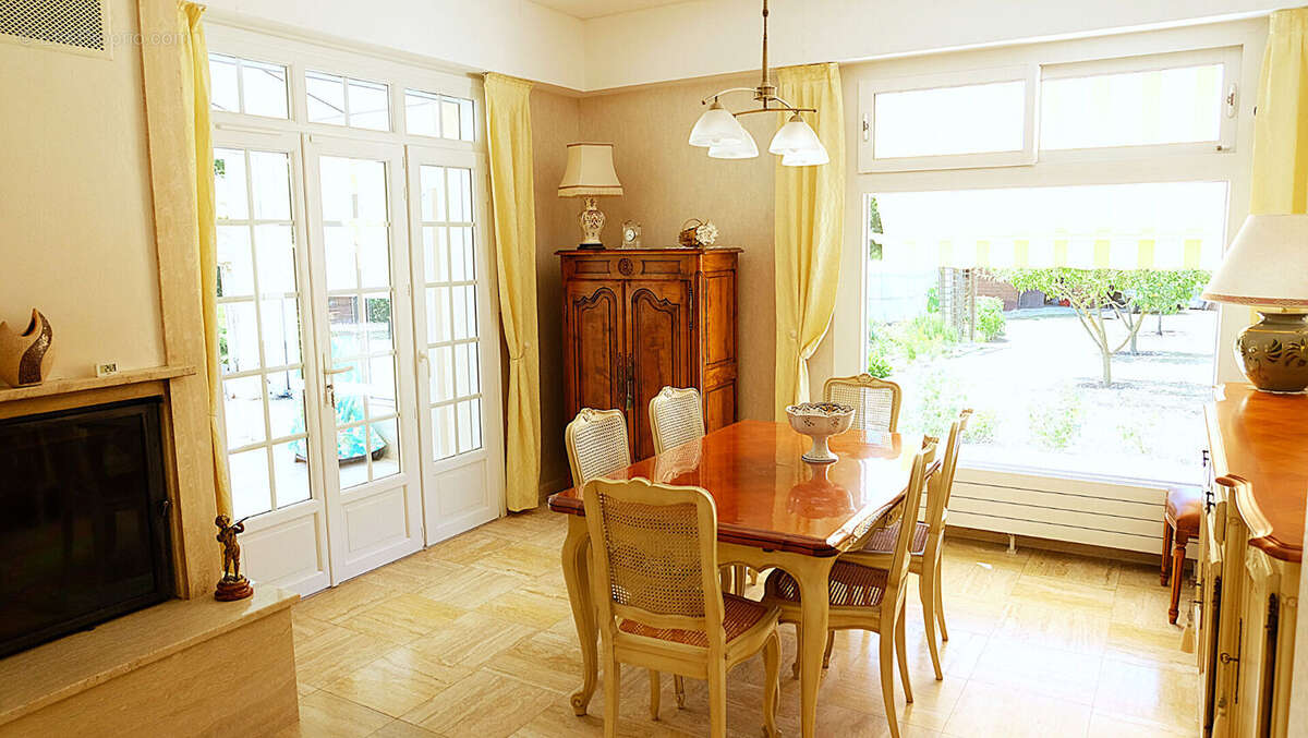 Maison à VENANSAULT