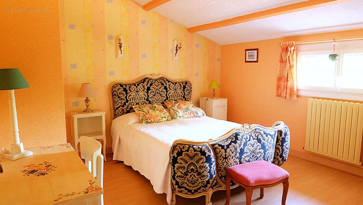 Maison à VENANSAULT