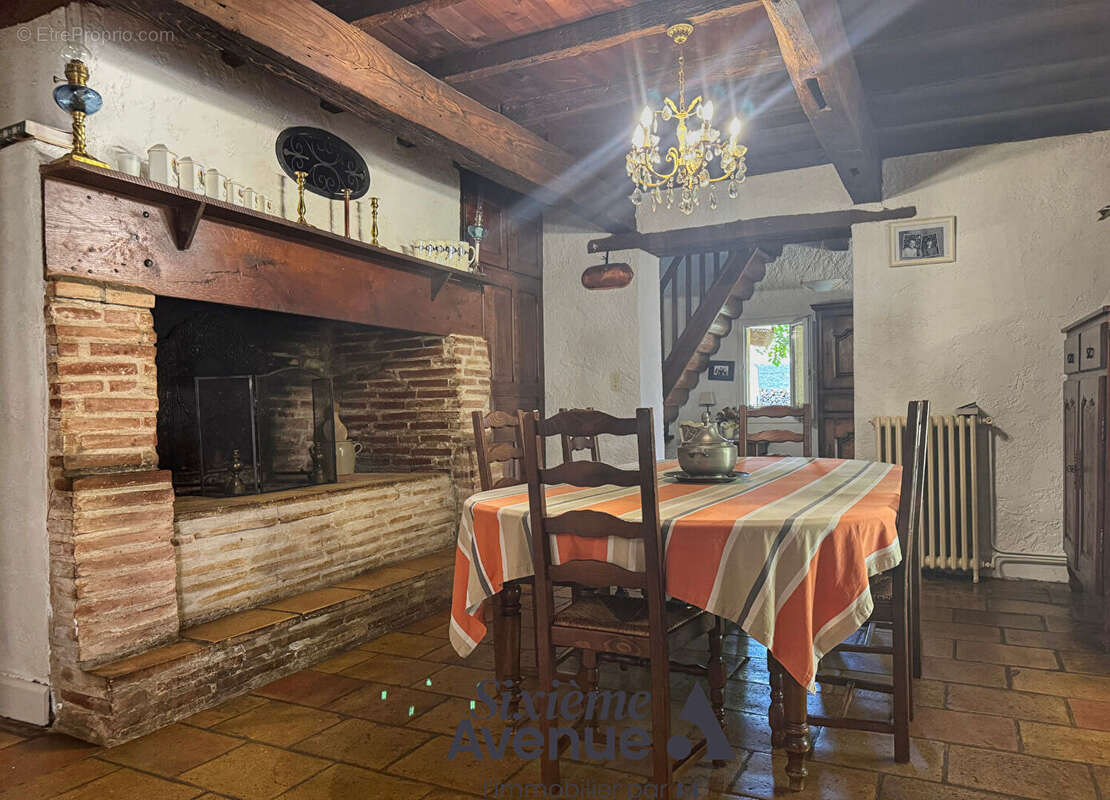 Maison à LA SAUZIERE-SAINT-JEAN