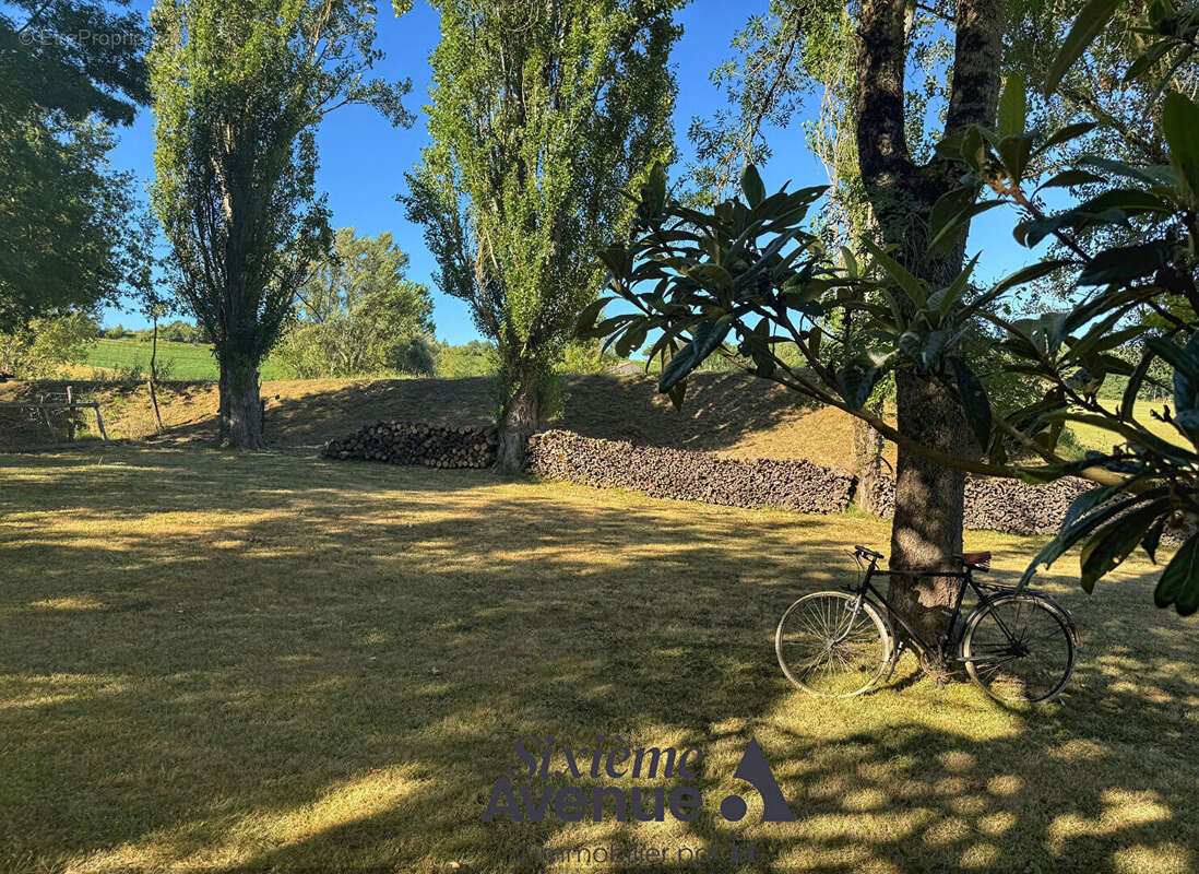 Maison à LA SAUZIERE-SAINT-JEAN