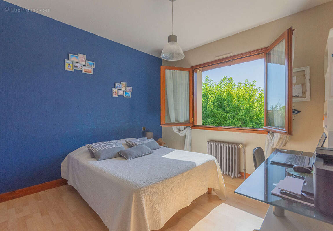 Maison à CARBON-BLANC