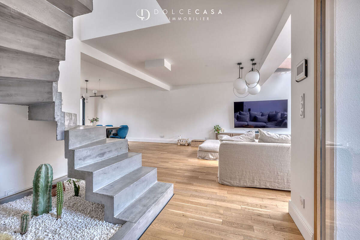 Maison à LE PLESSIS-TREVISE