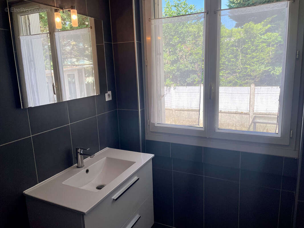 Maison à MONTMORENCY