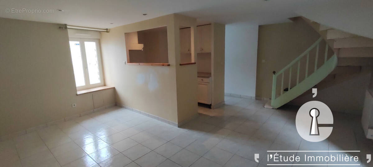 Maison à LA BACONNIERE