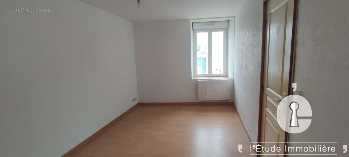 Maison à LA BACONNIERE