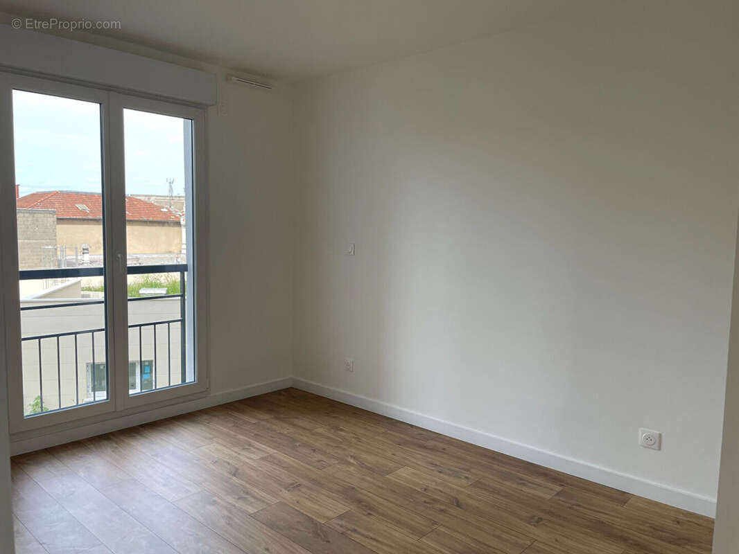 Appartement à AULNAY-SOUS-BOIS