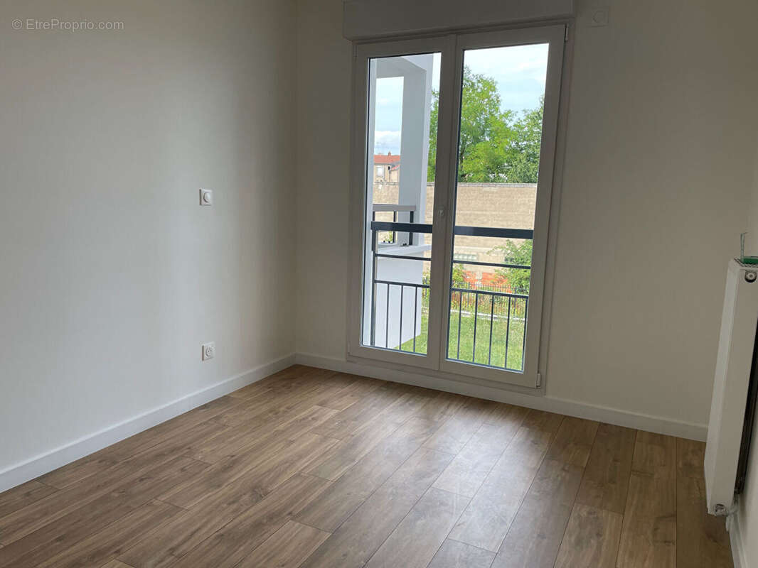Appartement à AULNAY-SOUS-BOIS