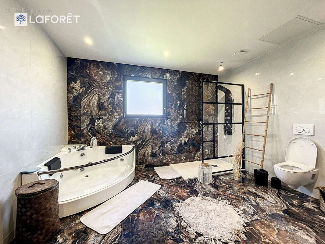 Maison à FAUVILLE-EN-CAUX