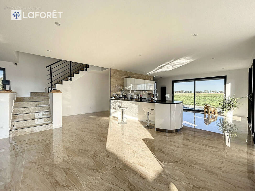 Maison à FAUVILLE-EN-CAUX