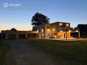 Maison à FAUVILLE-EN-CAUX