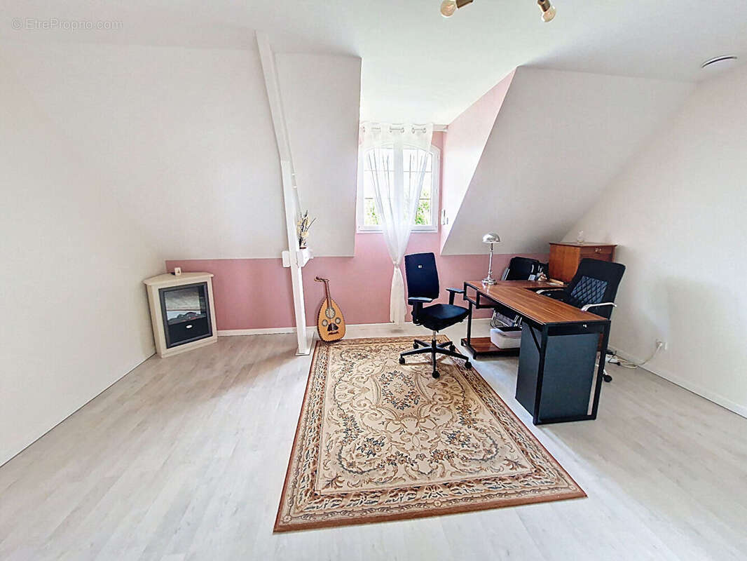 Maison à LYONS-LA-FORET