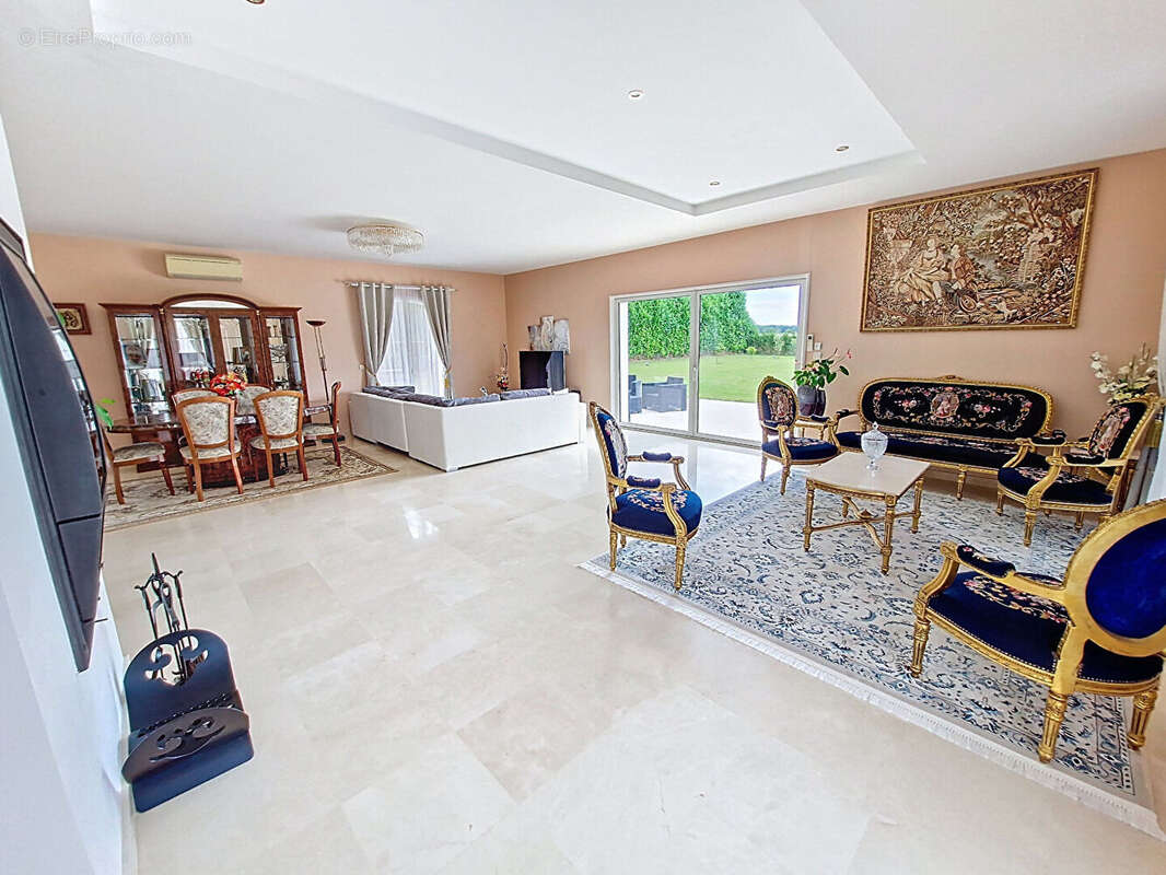 Maison à SAINT-CLAIR-SUR-EPTE