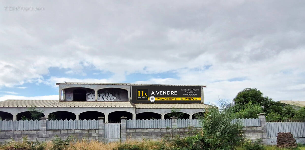 Terrain à SAINT-PAUL