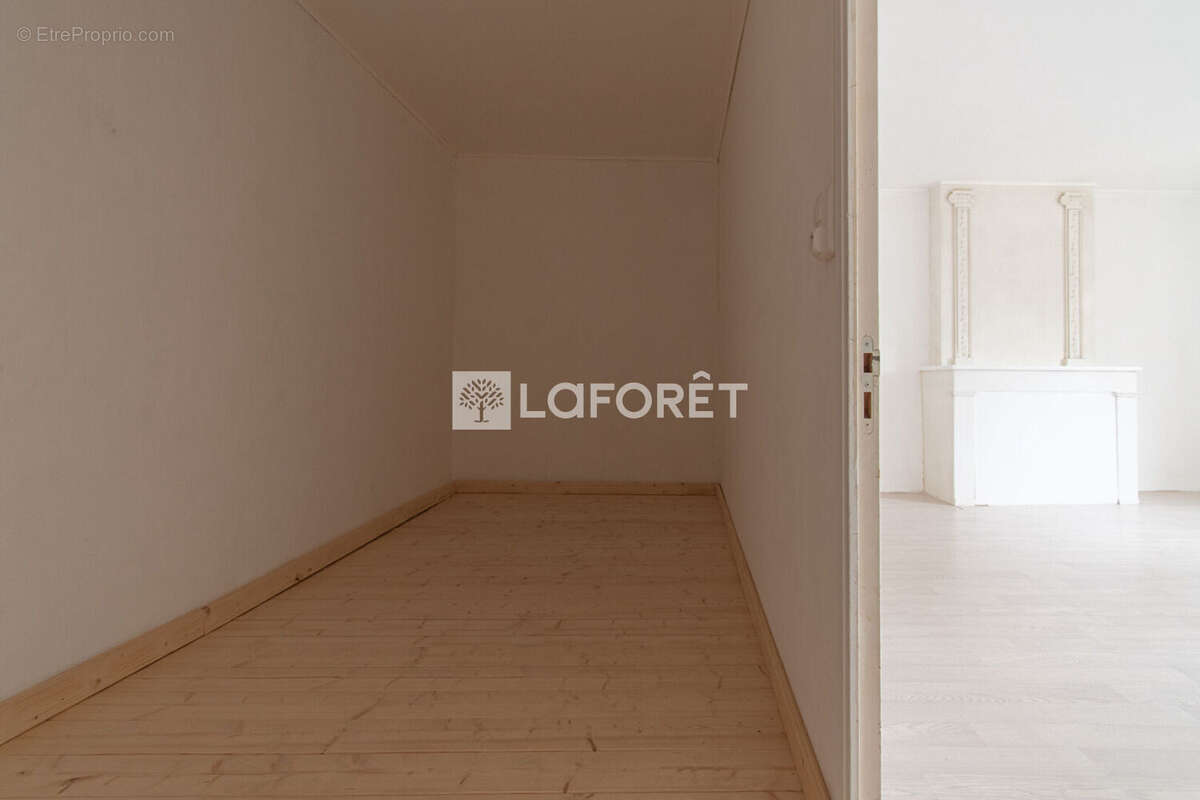 Maison à CHERMIGNAC