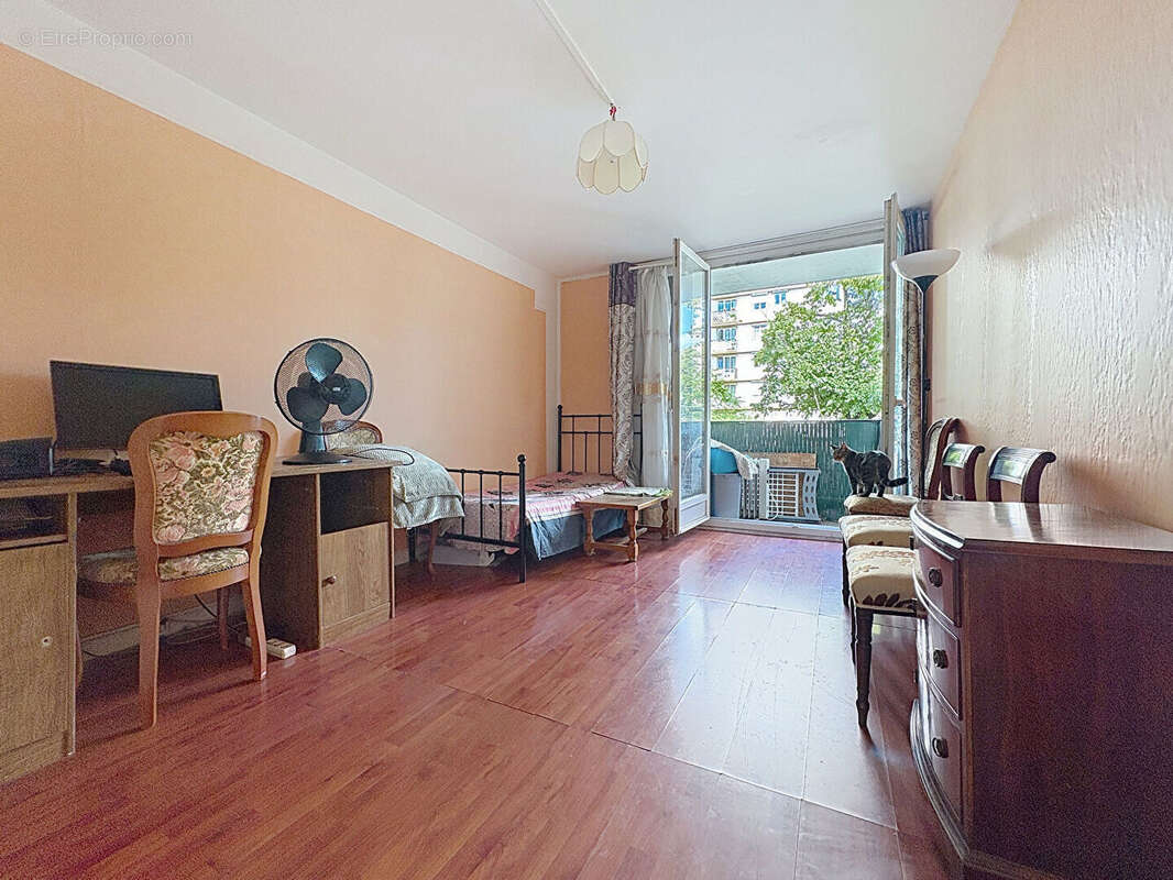 Appartement à BAGNOLET