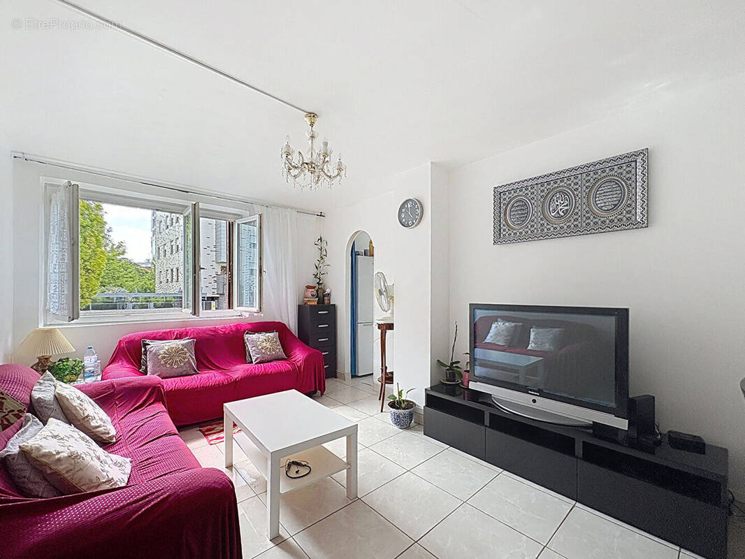 Appartement à BAGNOLET