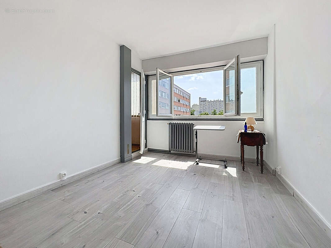 Appartement à BAGNOLET