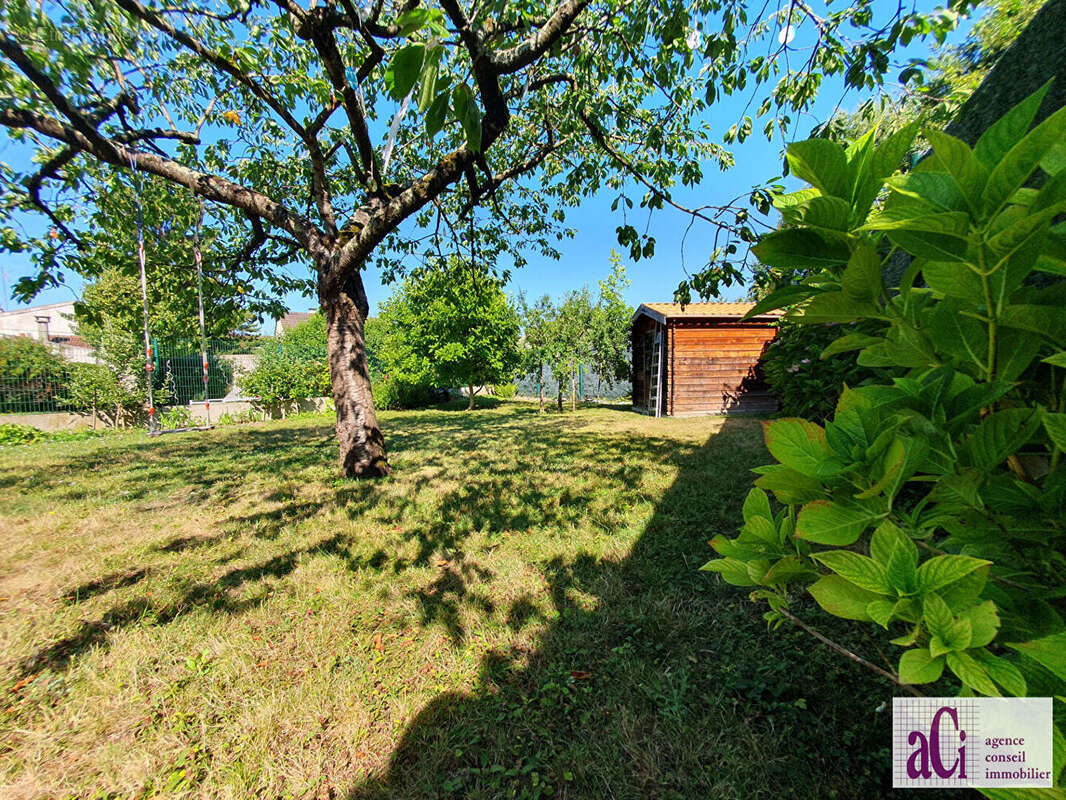 Maison à L&#039;HAY-LES-ROSES