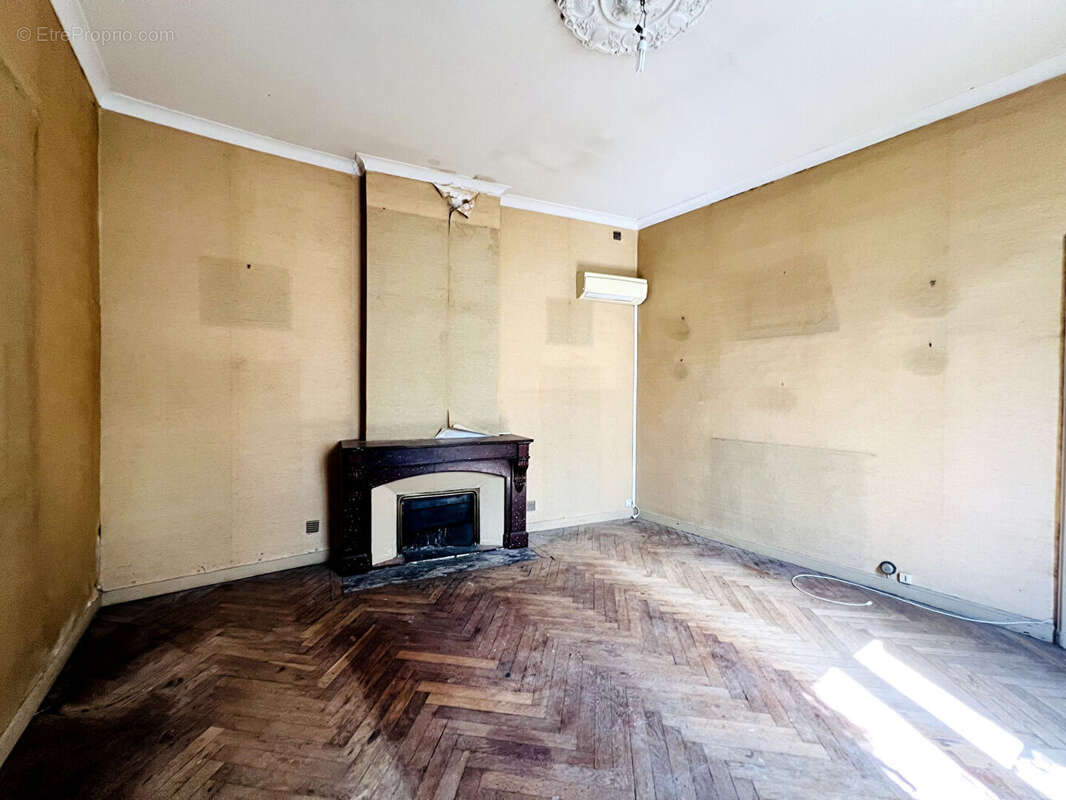 Appartement à BEZIERS