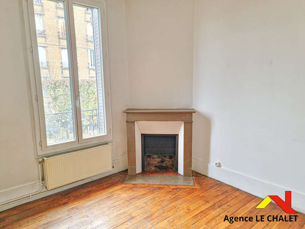 Maison à VILLENEUVE-LE-ROI