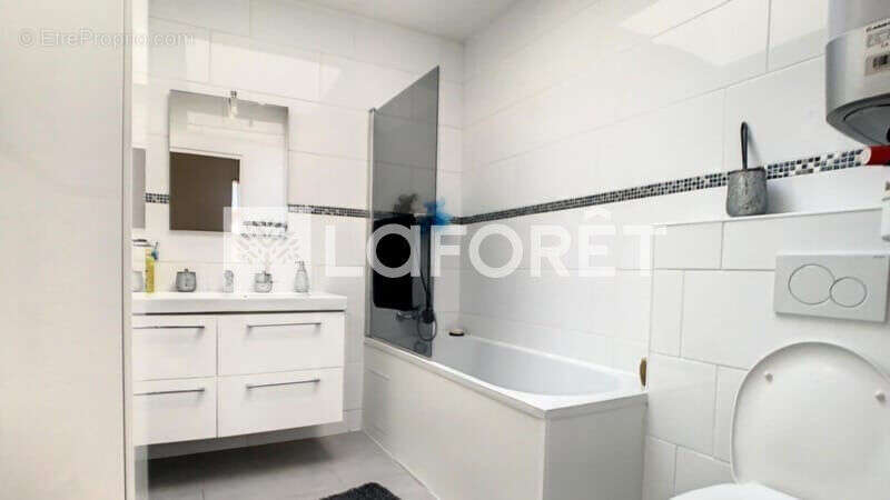 Maison à LE BLANC-MESNIL