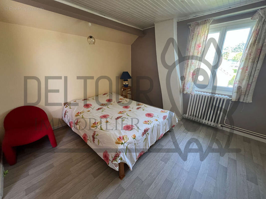 Maison à COULOMMIERS