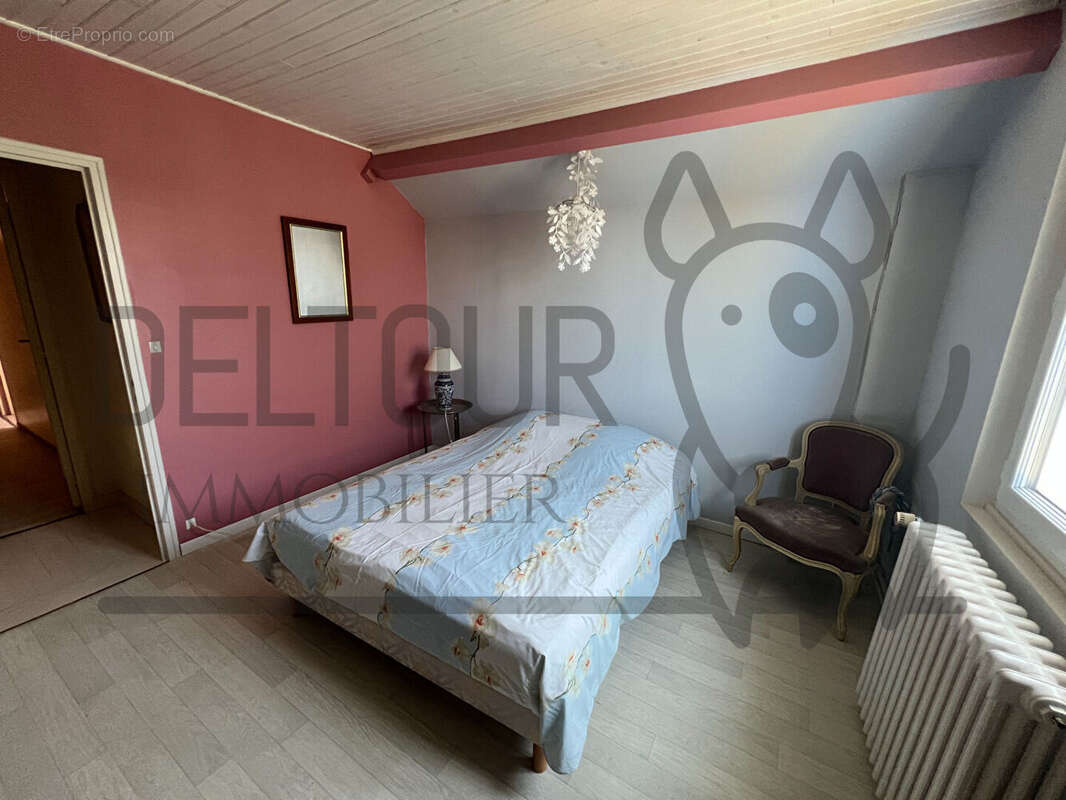 Maison à COULOMMIERS