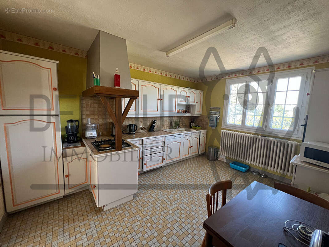 Maison à COULOMMIERS