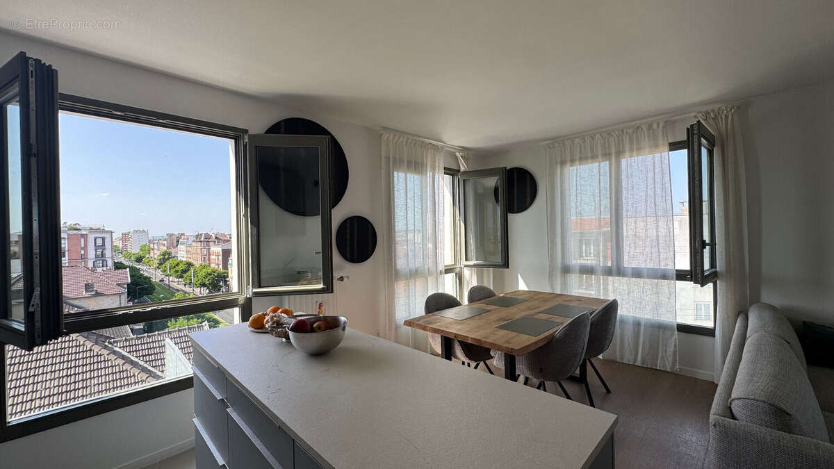 Appartement à SAINT-DENIS