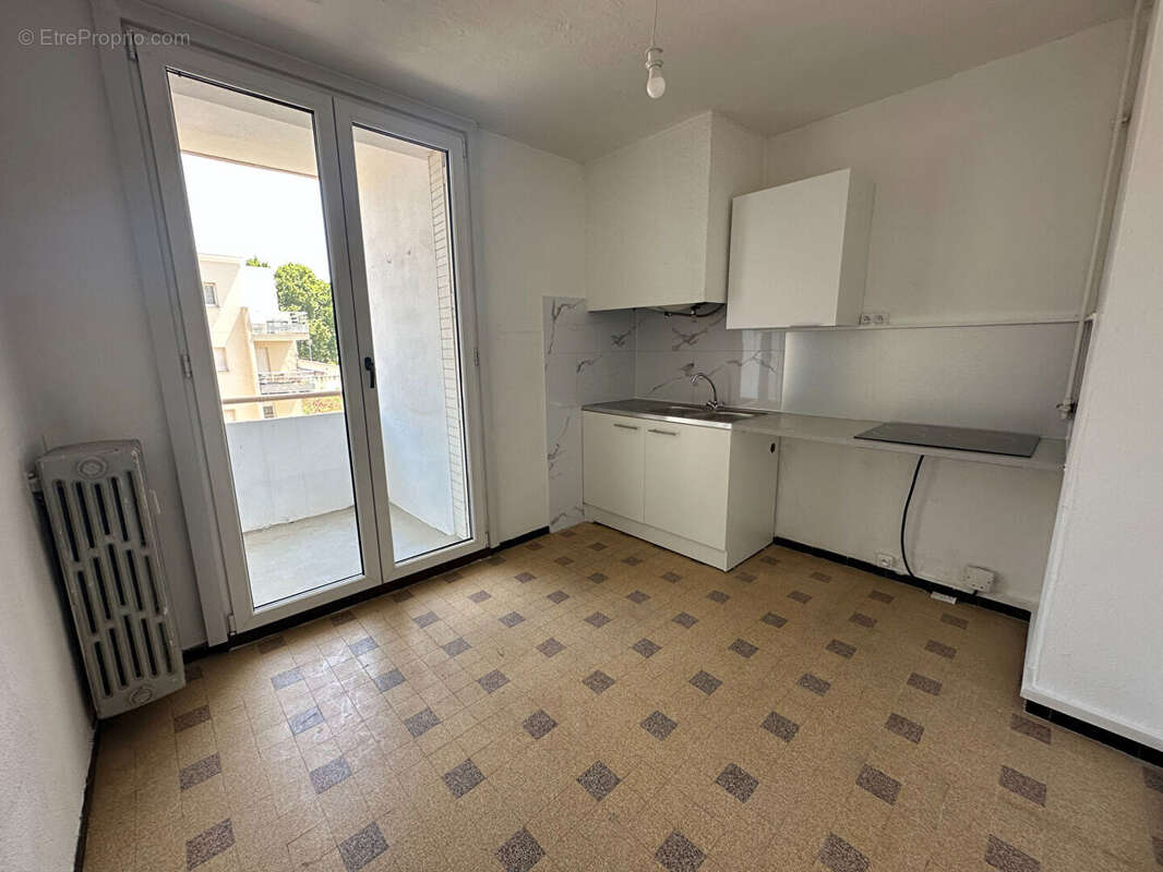 Appartement à NIMES