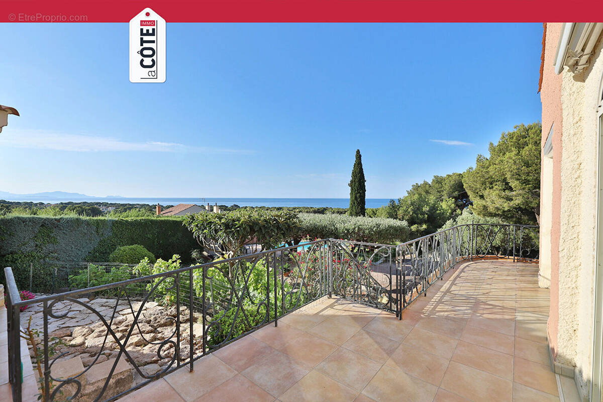 Maison à SAUSSET-LES-PINS