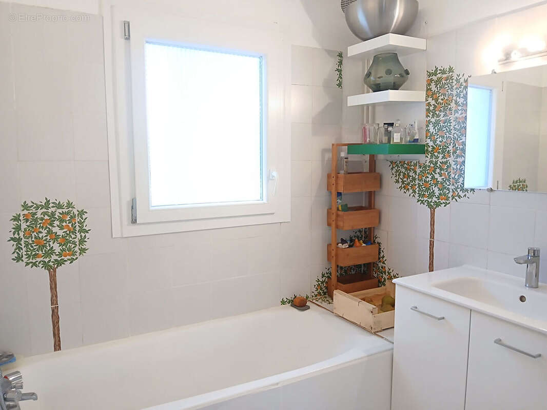 Maison à SAINT-SULPICE-DE-ROYAN